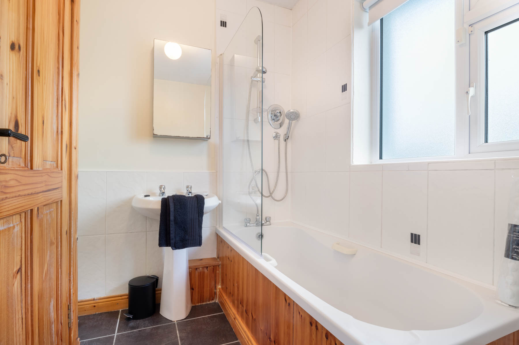 Main bath 2