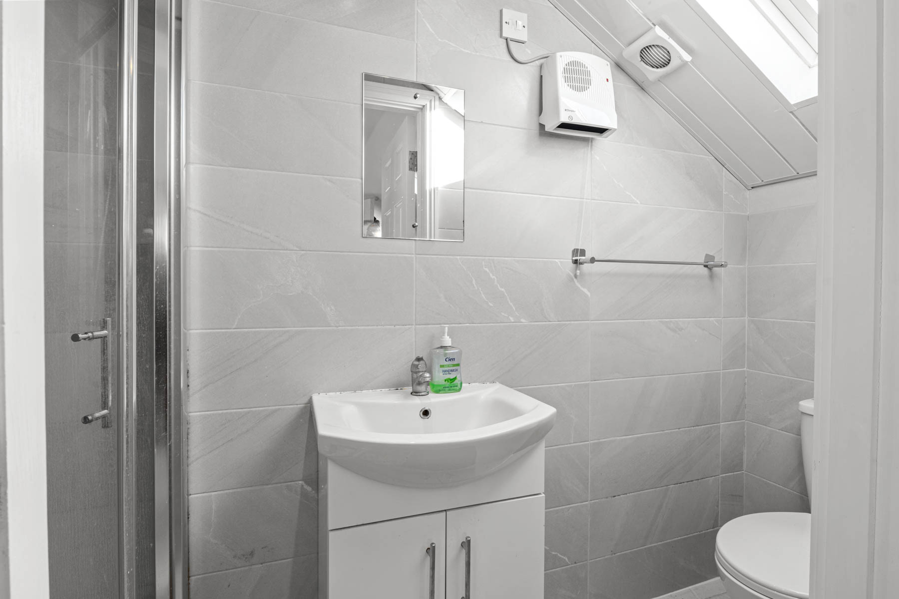 ENSUITE 2