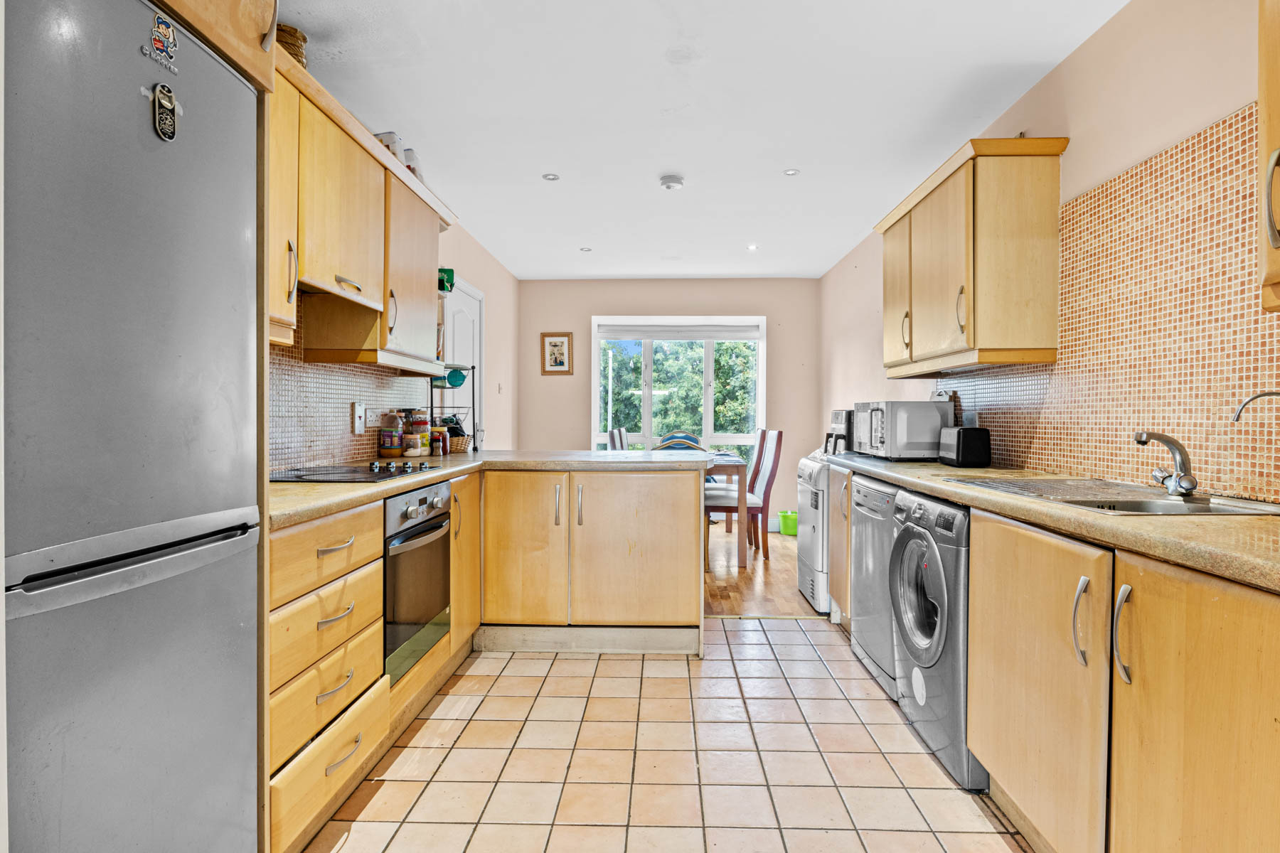 KITCHEN 1